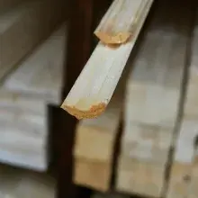Галтель деревянная  потолочная
