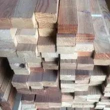Брусок сухой строганный из лиственницы 45х70